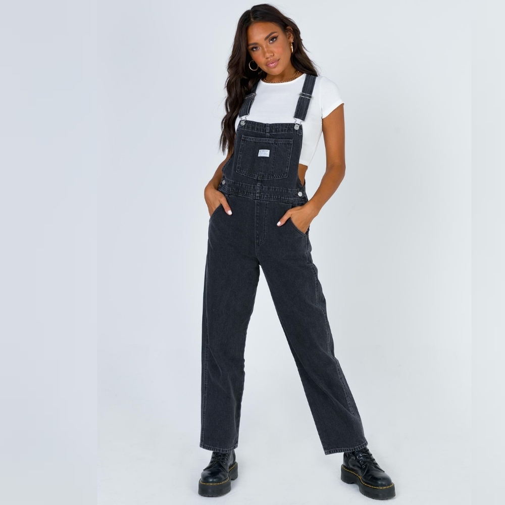 Levi's Vintage Overalls in Black Market NWT - Picture 5 of 9